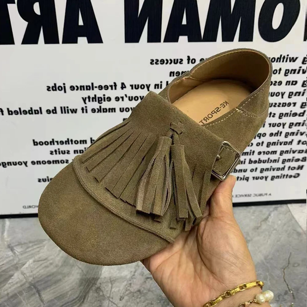 Soft leather loafers with flexible soles for walking comfort
