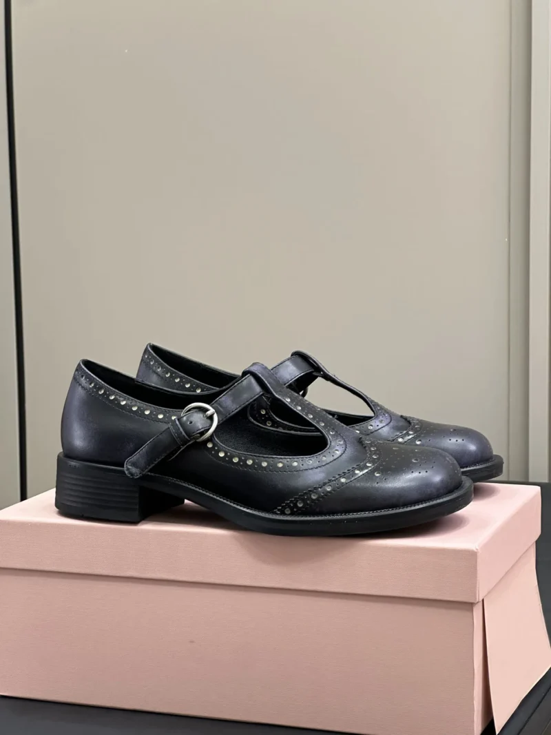Classic Leather T-Strap Mary Jane Loafers with Brogue Detail for Everyday Comfort - Image 5