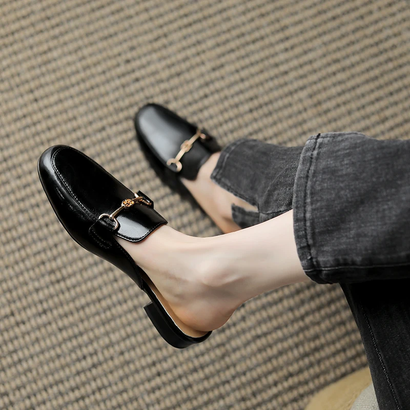 Different heel types and their impact on foot alignment