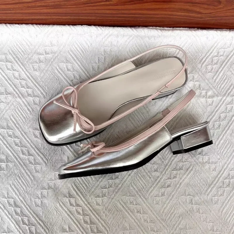 Seasonal styling of pointed flats for year-round versatility