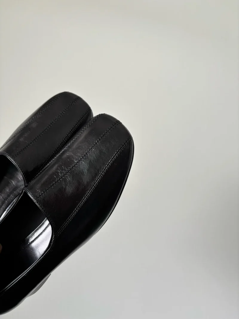 Classic Genuine Leather Mid Heel Loafers for Women with Comfortable Round Toe - Image 3
