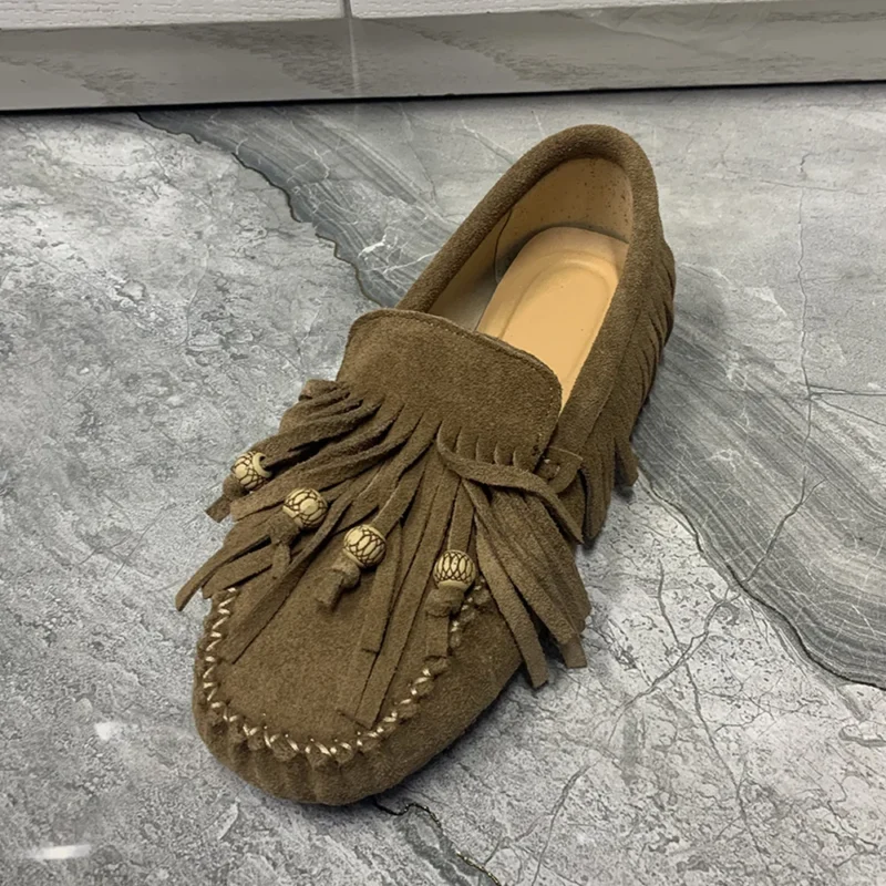 Classic Patent Leather Tassel Loafers for Women with Slip-Resistant Soles - Image 6