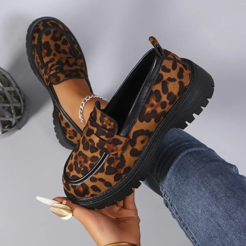 Leopard Print Platform Loafers for Women with Chunky Low Heel for Casual Comfort - Image 2