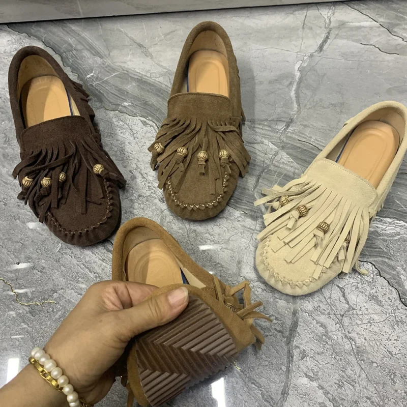 Classic Patent Leather Tassel Loafers for Women with Slip-Resistant Soles - Image 3