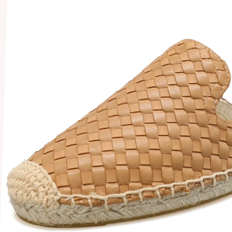 Pointed Toe Genuine Leather Flat Mule Loafers for Women with Comfortable Slip-On Design - Image 2